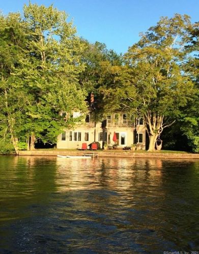 80 Grassy Hill Rd, Lyme CT  06371-1352 exterior