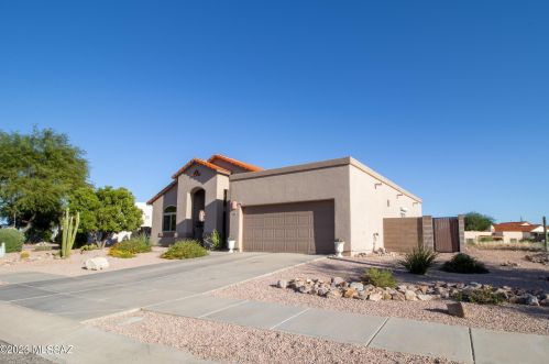2985 Shiningstar Dr, Tucson, AZ 85745-5234