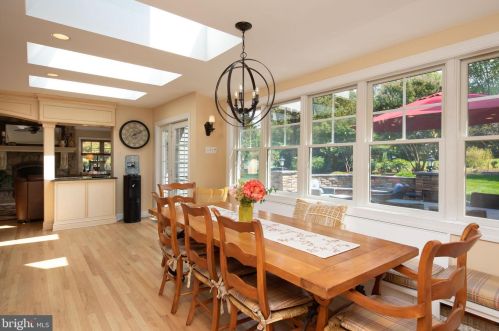 258 Aldrin Dr, Prospectville PA 19002-4101 exterior