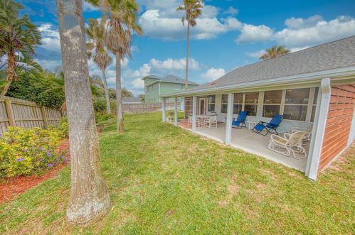 47 Tina Maria Cir, Daytona Beach FL  32127-7029 exterior