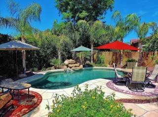 3390 Holguin Way, Chandler, AZ 85248-3982