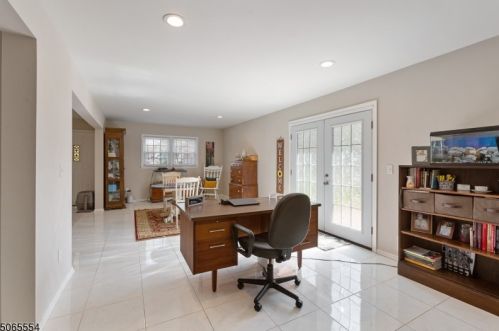 220 Martine Ave, Fanwood NJ  07023-1337 exterior