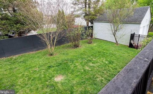 41 Cassatt Ave, Berwyn PA  19312-1310 exterior