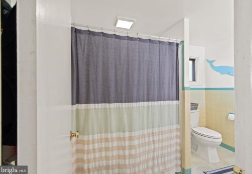1980 Sterling Pl, Lancaster PA  17601-3848 exterior