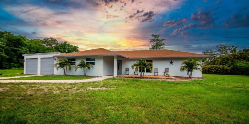 16141 Calder Dr, Town Of Loxahatchee Groves FL  33470-4139 exterior