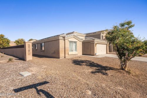 42860 Wild Horse Trl, Maricopa, AZ 85138-8270