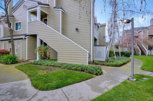 5938 Bridgeport Lake Way, San Jose, CA 95123-2438