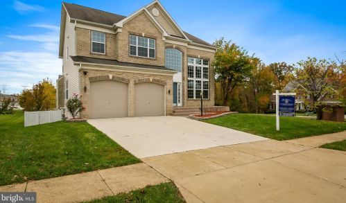 13401 Loganville St, Bowie, MD 20720-5418