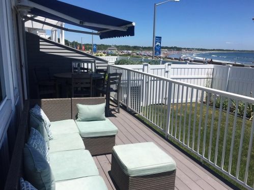 19 Beach St, South Kingstown RI  02882-3356 exterior