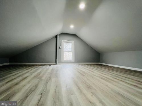 551 Gilham St, Philadelphia PA  19111-5230 exterior