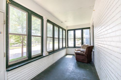 1007 Rose St, La Crosse, WI 54603-2560