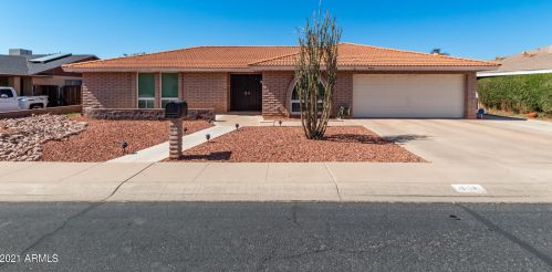 440 Ironwood Dr, Chandler, AZ 85225-1295