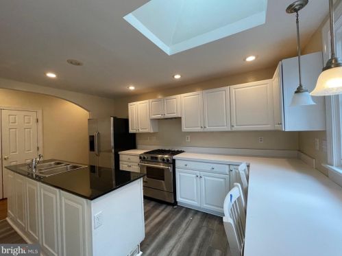 2101 Fall Hill Ave, Fredericksburg VA  22401-3428 exterior