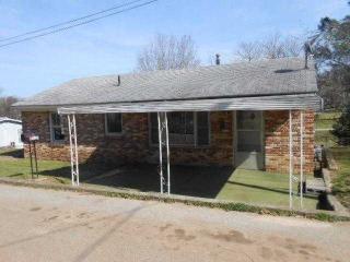 518 Crosson St, Newberry SC  29108-3221 exterior
