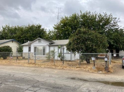 7103 Grape Ave, Winton, CA 95388-9306