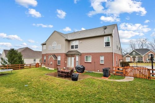 266 Forest Edge Dr, South Lebanon OH  45065-8736 exterior