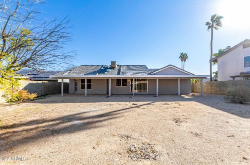18192 58th Dr, Glendale, AZ 85308-1200
