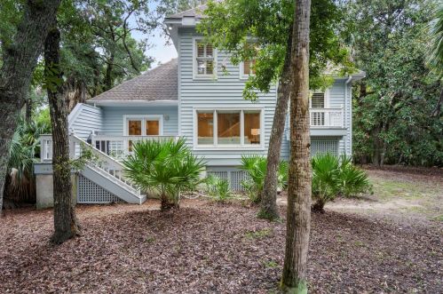 83 Wax Myrtle Ct, Johns Island SC  29455-5774 exterior