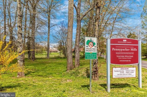 309 Williams Cir, Collegeville PA  19473-2344 exterior