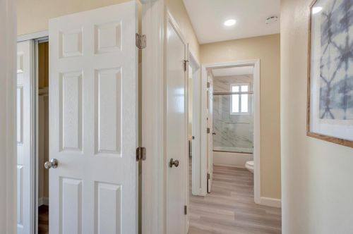625 Keoncrest Dr, South San Francisco CA  94080-2109 exterior