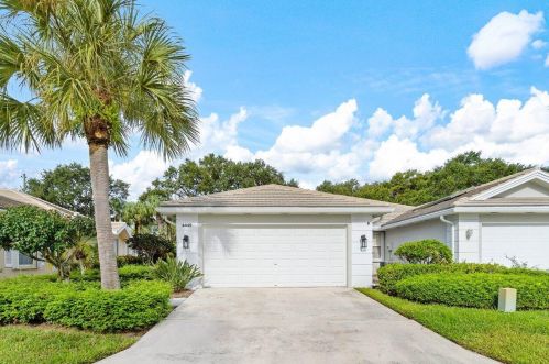 4449 Lacey Oak Dr, West Palm Beach, FL 33410-6105