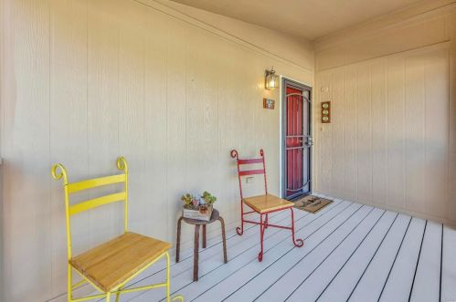 75 Bluejay Dr, Santa Rosa CA  95409-4168 exterior