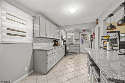 47 Looker St, Industrial Hillside NJ  07205-2818 exterior