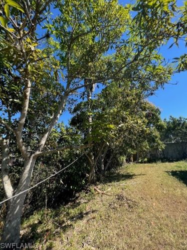 4791 31st Ave, Naples, FL 34116-8227