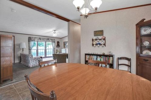 1806 8th St, Beaver Falls PA  15010-2808 exterior