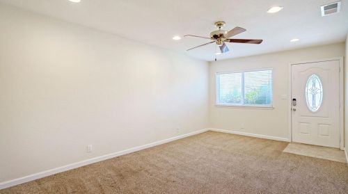 209 Prospect St, Ripon CA  95366-2018 exterior