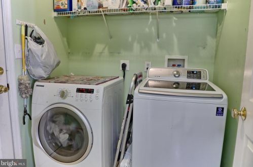 43 Wooten Ct, Dover DE  19904-3863 exterior