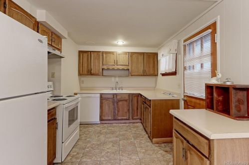 8360 Auburn Ln, Westminster CO 80031-3946 exterior