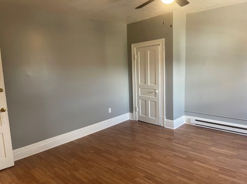 328 5th Ave, New Kensington PA  15068-6647 exterior
