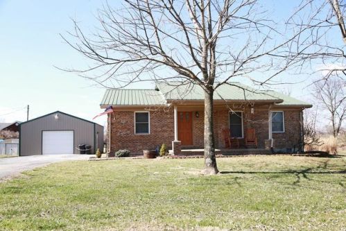975 Christerson Ln, Campbellsville, KY 42718-9661