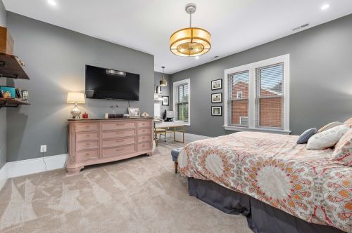 335 Chestnut St, Sewickley PA 15143-1809 exterior