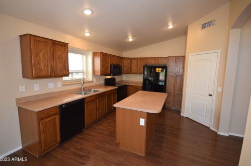 454 Clairidge Dr, San Tan Valley AZ  85143-3851 exterior