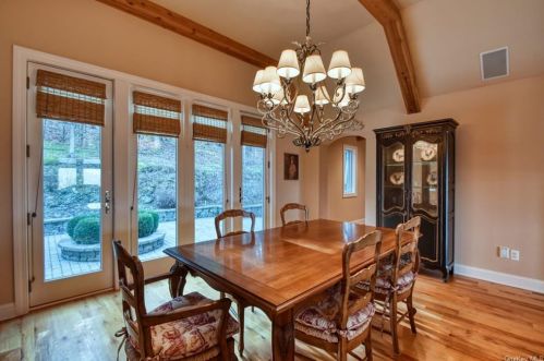 8 Silo Ln, Warwick NY  10990-2872 exterior