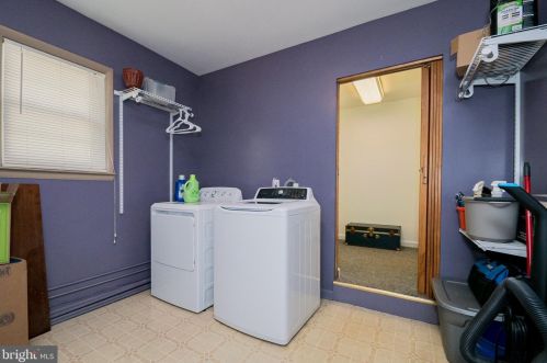 14 Dr, Camden-Wy DE  19934-1108 exterior