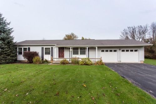 4258 Latting Rd, Shortsville, NY 14548-9218