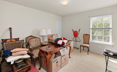 149 Pne Cv, Uhland TX  78640-5842 exterior