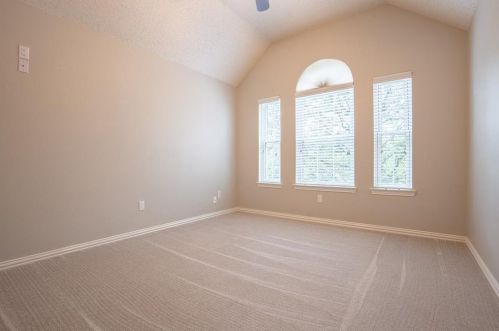 1519 Rustic Timbers Ln, Lewisville TX  75028-1432 exterior