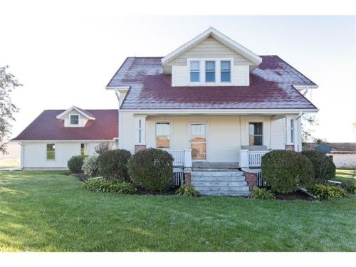 3228 Benton Iowa Rd, Norway, IA 52318-8502