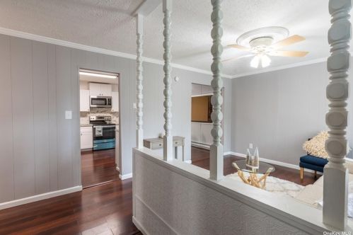 15 Campbell St, Amityville NY  11701-1817 exterior