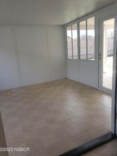 1926 Ybarra Ave, Santa Maria CA  93458-8333 exterior