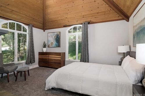 9750 Lake Helix Ter, La Mesa CA  91941-4432 exterior