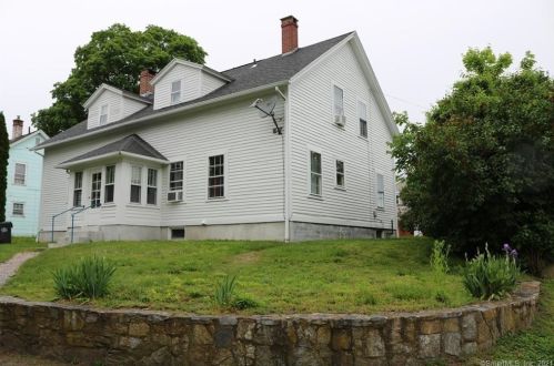 234 Fitchville Rd, Bozrah, CT 06334-1107