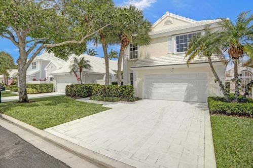 38 Windsor Ln, West Palm Beach, FL 33418-7188