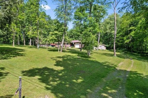 120 Highland Cir, Listonburg, PA 15424-2044
