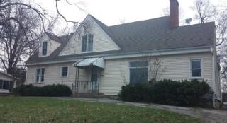 11816 Johnson Dr, Shawnee Mission, KS 66203-2650