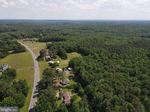 13952 Kings Hwy, Montross VA  22520-2419 exterior